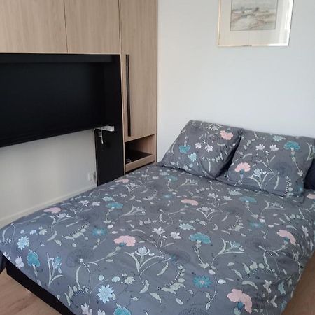 Appartement F2 Meuble Centre Ville Brive-la-Gaillarde Luaran gambar