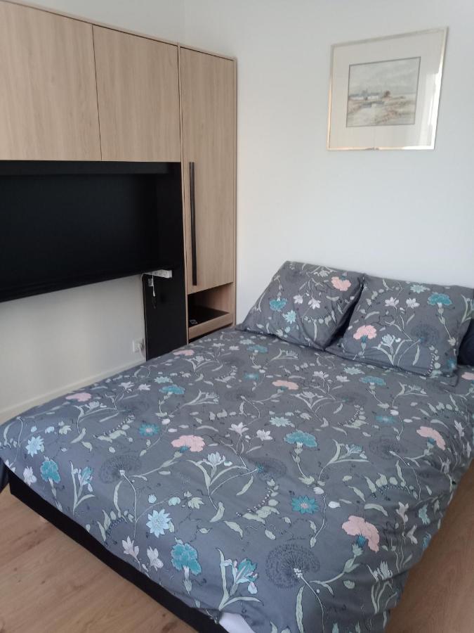 Appartement F2 Meuble Centre Ville Brive-la-Gaillarde Luaran gambar