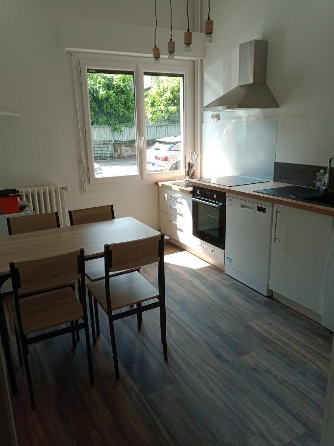 Appartement F2 Meuble Centre Ville Brive-la-Gaillarde Luaran gambar