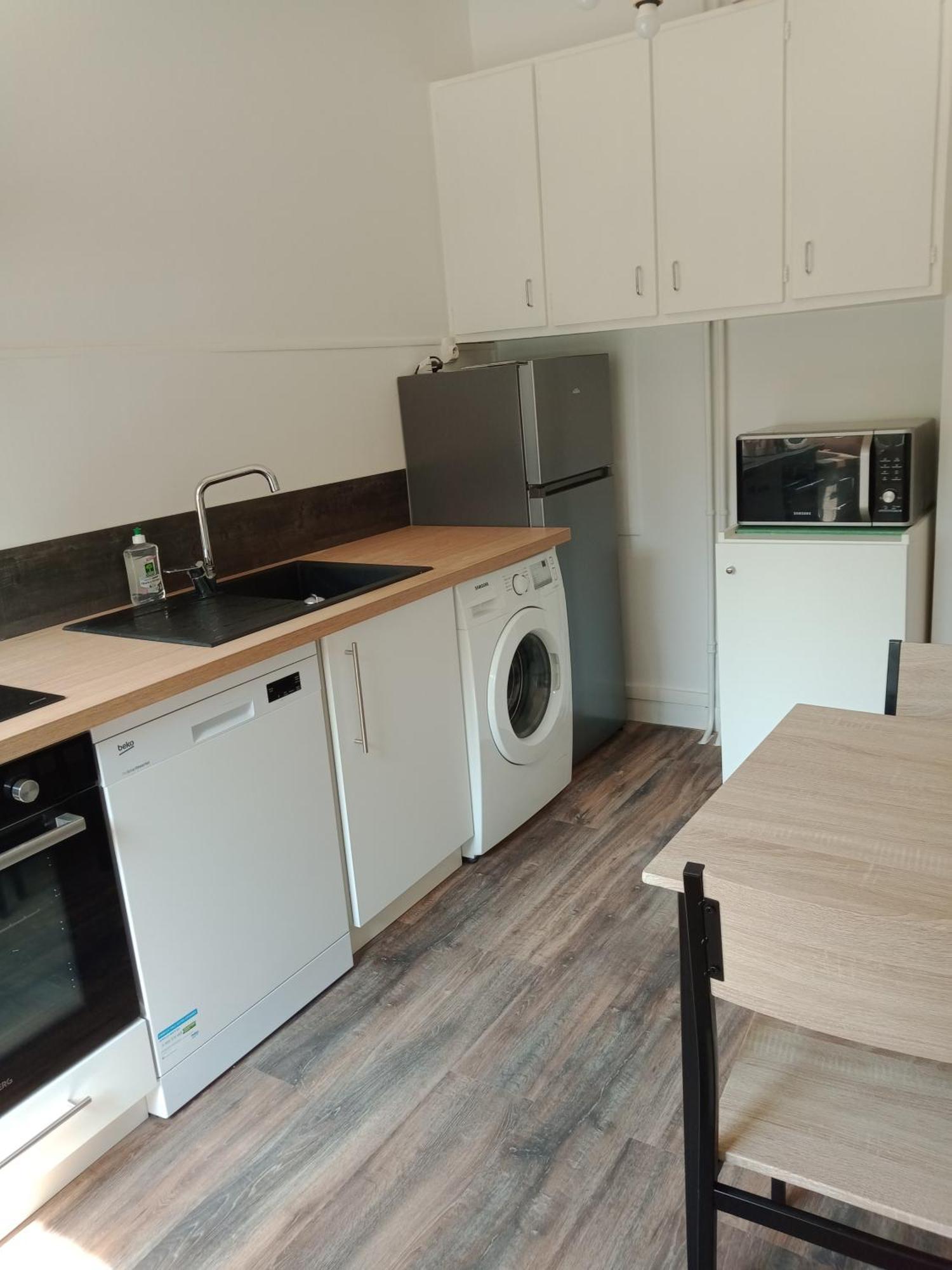 Appartement F2 Meuble Centre Ville Brive-la-Gaillarde Luaran gambar